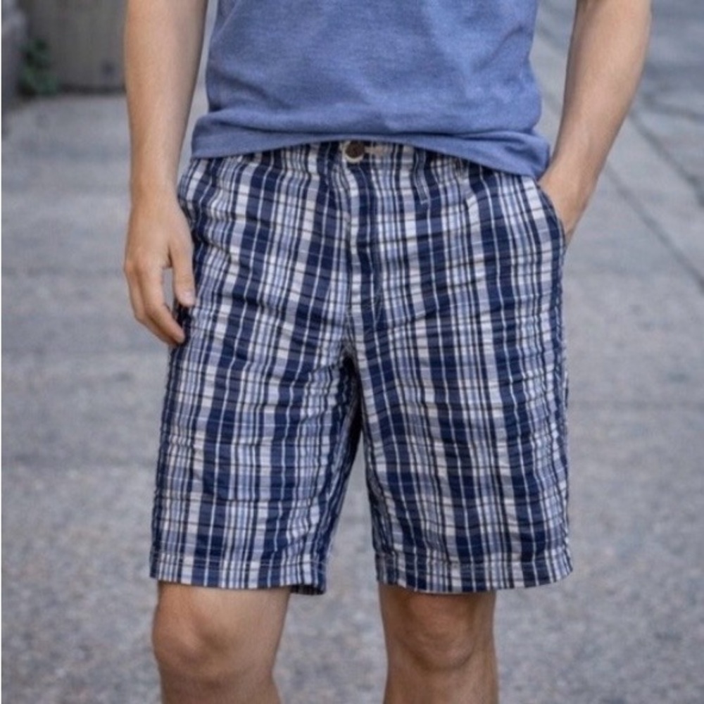 Mens Navy Checkered Shorts Size 34
